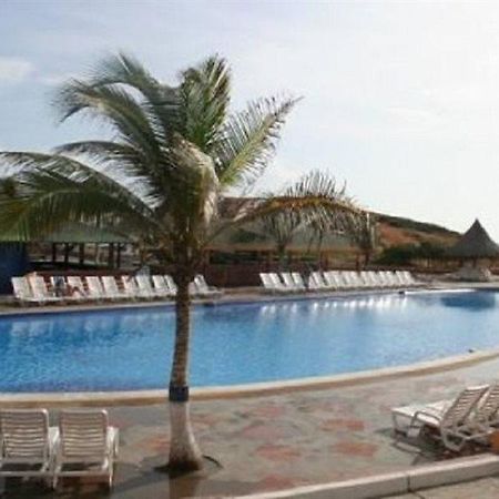 Hotel Portofino Complex à Playa El Agua Extérieur photo