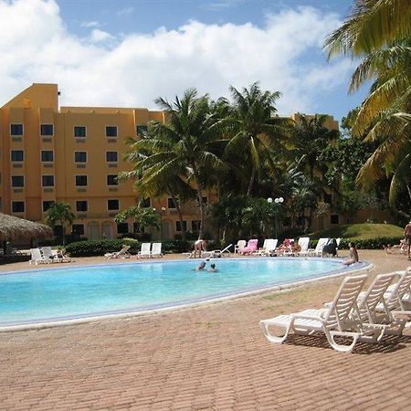 Hotel Portofino Complex à Playa El Agua Extérieur photo