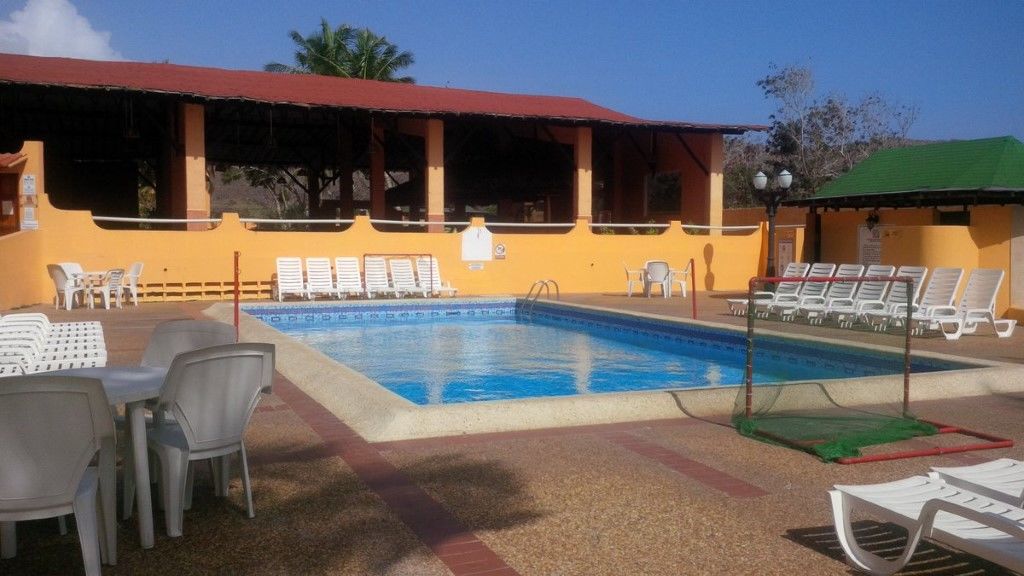 Hotel Portofino Complex à Playa El Agua Extérieur photo
