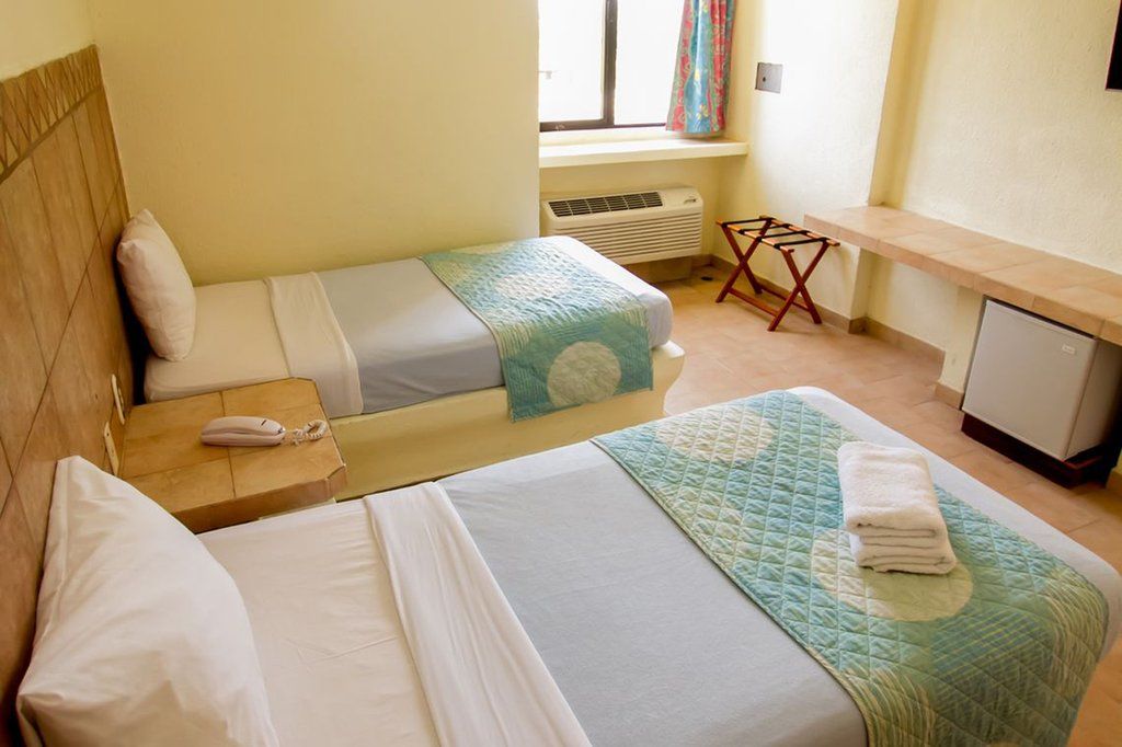 Hotel Portofino Complex à Playa El Agua Extérieur photo
